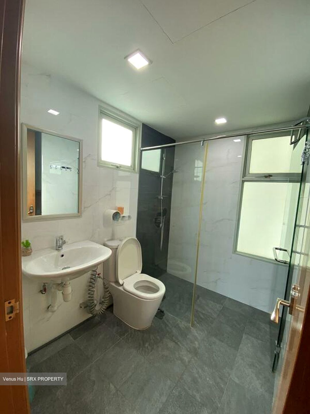 Queens (D3), Condominium #566077471